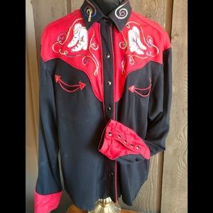Cowgirlz  does H bar C Vintage embroidered Western shirt M-L chain stitch